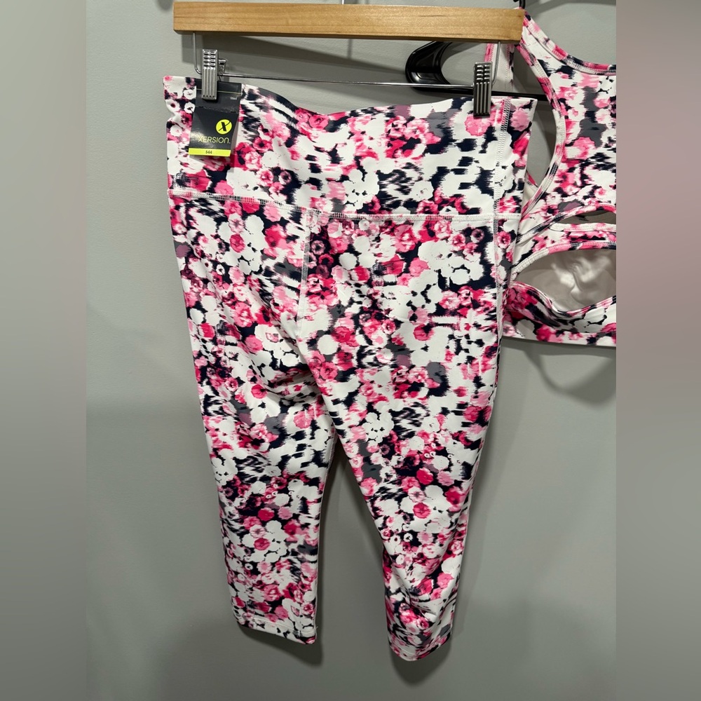 Womens legging and matching sports bra - Picture 5 of 6